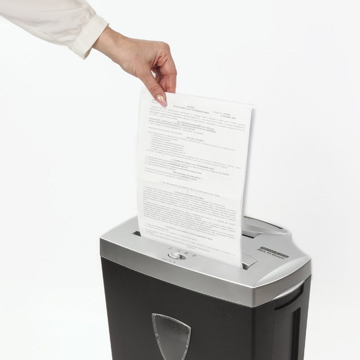 Шредер BRAUBERG S12 (Р-4), фрагменты 4х35 мм, 12 листов, скрепки, скобы, пл.карты, CD, 25 л 486393 - фото 51368211 Шредер BRAUBERG S12 (Р-4), фрагменты 4х35 мм, 12 листов, скрепки, скобы, пл.карты, CD, 25 л 486393 - фото 51368211