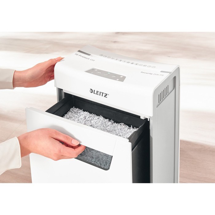 Шредер Leitz IQ Protect Premium 4M, фрагменты 2х15мм, 4 листа, скрепки, скобы - фото 51374253 Шредер Leitz IQ Protect Premium 4M, фрагменты 2х15мм, 4 листа, скрепки, скобы - фото 51374253