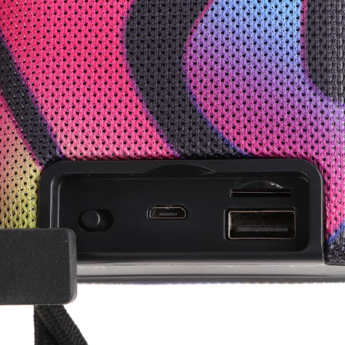 Портативная колонка Perfeo BANG PF_D0043, 5 Вт, 1200 мАч, microSD, USB, AUX, FM, граффити - фото 51395225 Портативная колонка Perfeo BANG PF_D0043, 5 Вт, 1200 мАч, microSD, USB, AUX, FM, граффити - фото 51395225