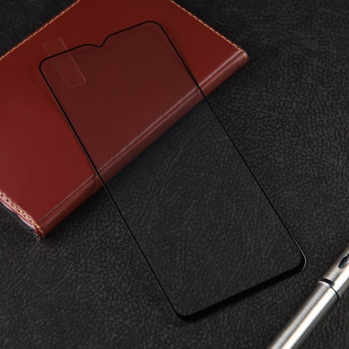 Защитное стекло mObility, для Realme C11 2021, полный клей, черное - фото 51396336 Защитное стекло mObility, для Realme C11 2021, полный клей, черное - фото 51396336
