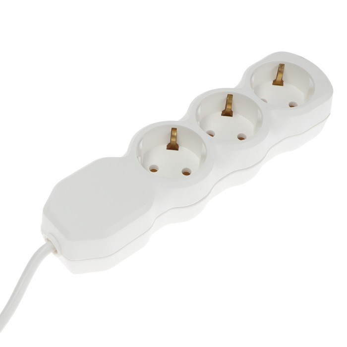 Удлинитель Luazon Lighting ECO, 3 розетки, 4.5 м, 10 А, 2200 Вт, ПВС 3х0.75 мм2, с з/к,белый - фото 51399933 Удлинитель Luazon Lighting ECO, 3 розетки, 4.5 м, 10 А, 2200 Вт, ПВС 3х0.75 мм2, с з/к,белый - фото 51399933