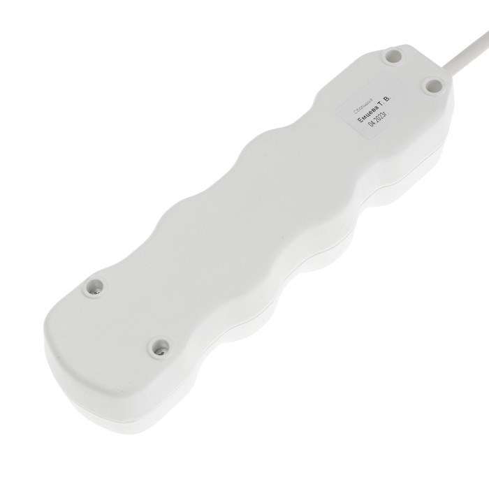Удлинитель Luazon Lighting ECO, 3 розетки, 2.7 м, 16 А, 3500 Вт, ПВС 3×1 мм2, с заземлением, с выключателем, белый - фото 51399950 Удлинитель Luazon Lighting ECO, 3 розетки, 2.7 м, 16 А, 3500 Вт, ПВС 3×1 мм2, с заземлением, с выключателем, белый - фото 51399950