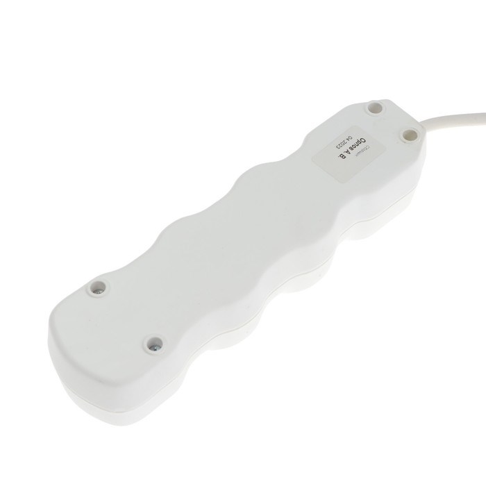 Удлинитель Luazon Lighting ECO, 3 розетки, 4.5 м, 16 А, 3500 Вт, ПВС 3х1 мм2, с з/к, с выкл - фото 51399962 Удлинитель Luazon Lighting ECO, 3 розетки, 4.5 м, 16 А, 3500 Вт, ПВС 3х1 мм2, с з/к, с выкл - фото 51399962