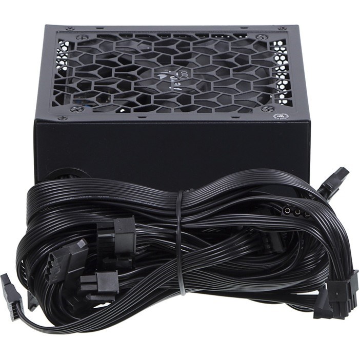 Блок питания Aerocool ATX 550W AERO BRONZE 80+ bronze (24+4+4pin) APFC 120mm fan 5xSATA RTL 100444 - фото 51417833 Блок питания Aerocool ATX 550W AERO BRONZE 80+ bronze (24+4+4pin) APFC 120mm fan 5xSATA RTL 100444 - фото 51417833