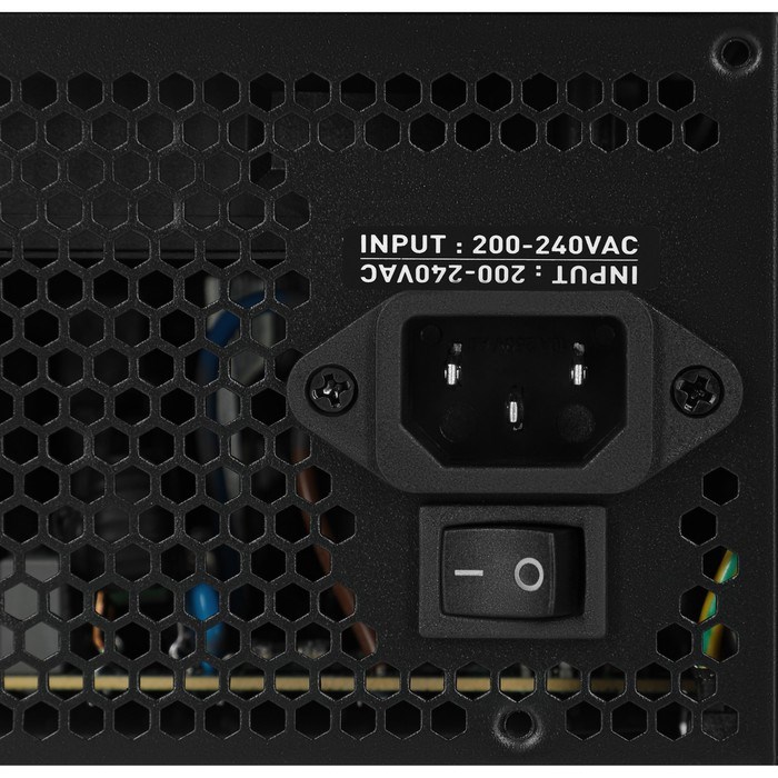 Блок питания GMNG ATX 500W PSU-500W-80+ 80+ (24+4+4pin) APFC 120mm fan 5xSATA RTL - фото 51418163 Блок питания GMNG ATX 500W PSU-500W-80+ 80+ (24+4+4pin) APFC 120mm fan 5xSATA RTL - фото 51418163