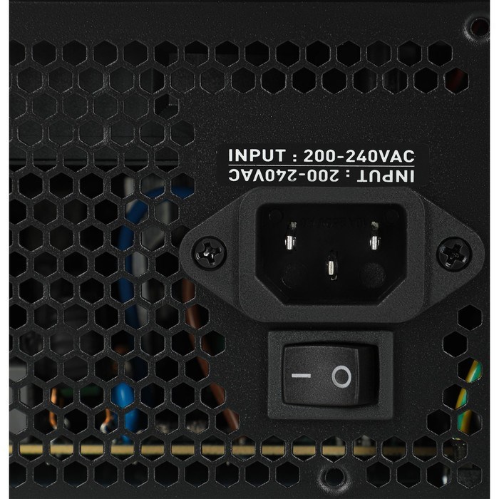 Блок питания GMNG ATX 600W PSU-600W-80+ 80+ (24+4+4pin) APFC 120mm fan 6xSATA RTL - фото 51418183 Блок питания GMNG ATX 600W PSU-600W-80+ 80+ (24+4+4pin) APFC 120mm fan 6xSATA RTL - фото 51418183