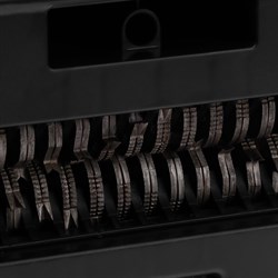 Шредер Cactus CS-SH-12-21-5X45 (P-3), фрагменты 5x45 мм, 12 листов одн, скобы,пл.карты, 21 л - фото 51367993