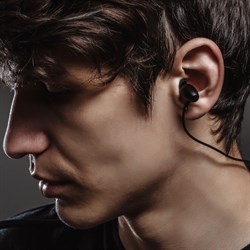 Наушники беспроводные W-21, вакуумные, Bluetooth 5.0, 150 мАч, микрофон, с ободком для шеи, чёрные - фото 51371993