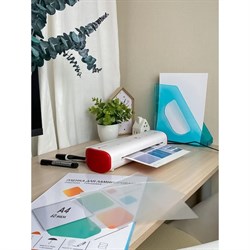 Ламинатор A4 75-125 мкм, 2 вала, скорость 30 см/мин, Гелеос Модерн, бел + красн "ЛМ-А4МБК" - фото 51380773