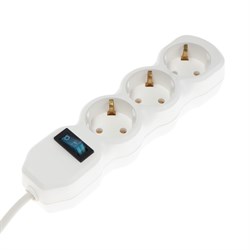 Удлинитель Luazon Lighting ECO, 3 розетки, 4.5 м, 16 А, 3500 Вт, ПВС 3х1 мм2, с з/к, с выкл - фото 51399959
